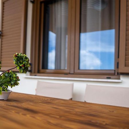Sea View Apartment Grek Nea 3 Νέα Ρόδα Εξωτερικό φωτογραφία